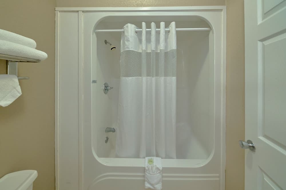 Sidney James Mountain Lodge