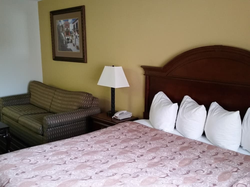 Rodeway Inn Cedar Rapids Westdale