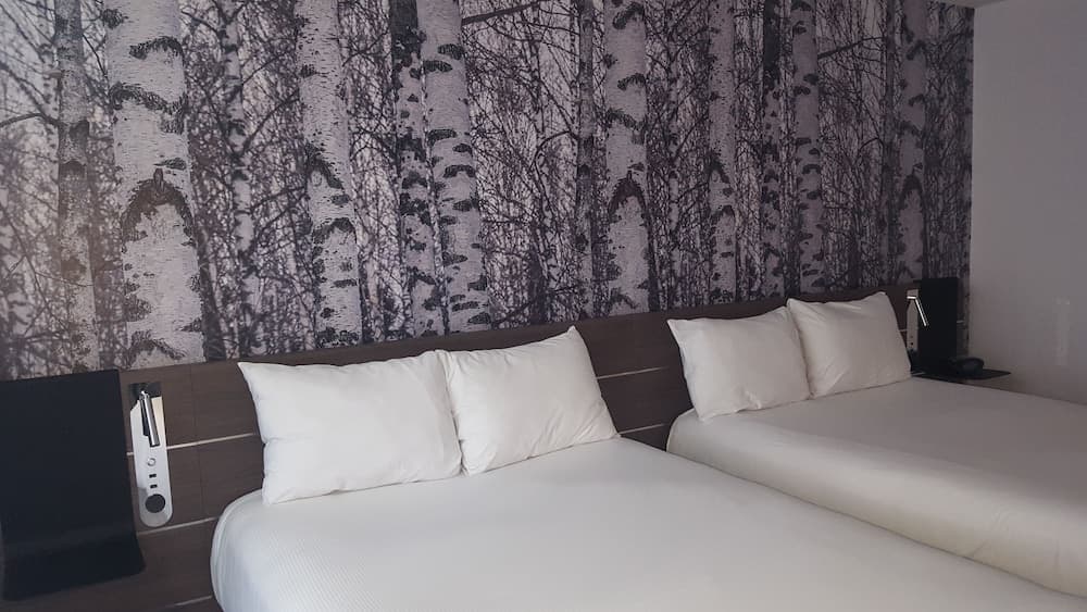 Novotel Montreal Centre