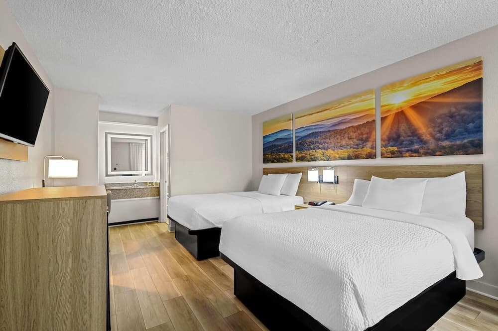 Days Inn by Wyndham Salem