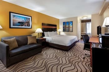 La Quinta Inn by Wyndham Sandusky near Cedar Point