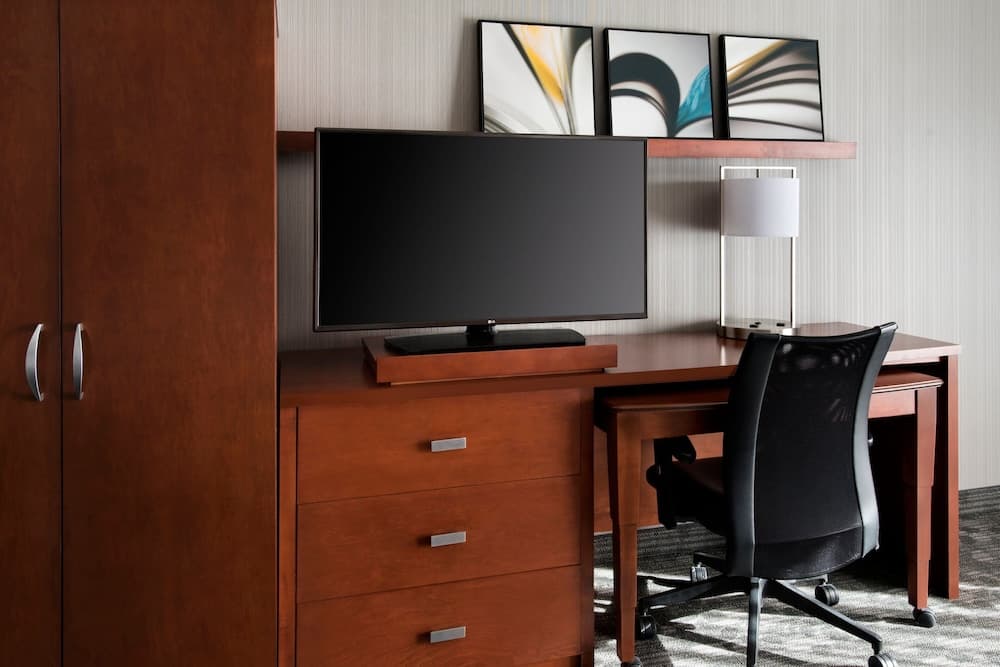 Courtyard by Marriott Mahwah