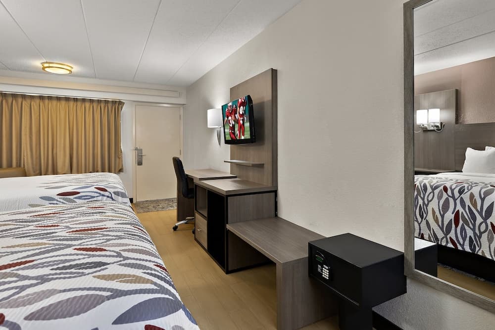 Red Roof Inn Cleveland - Westlake