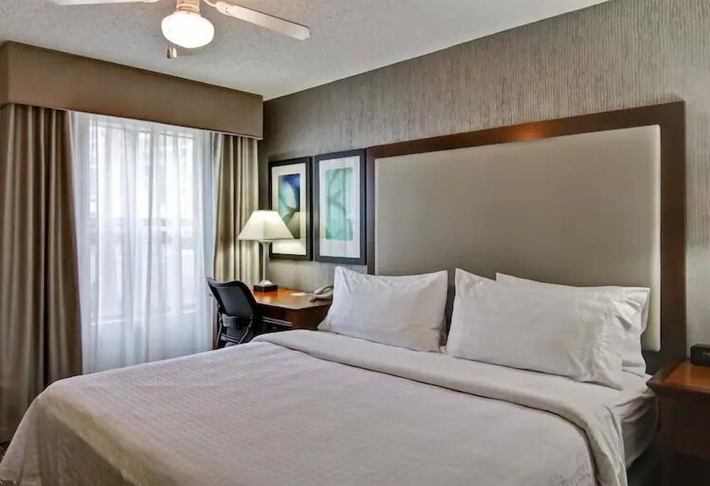 Poplar Inn and Suites