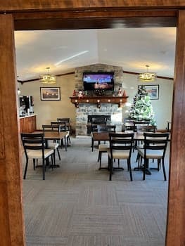 Fireside Inn & Suites
