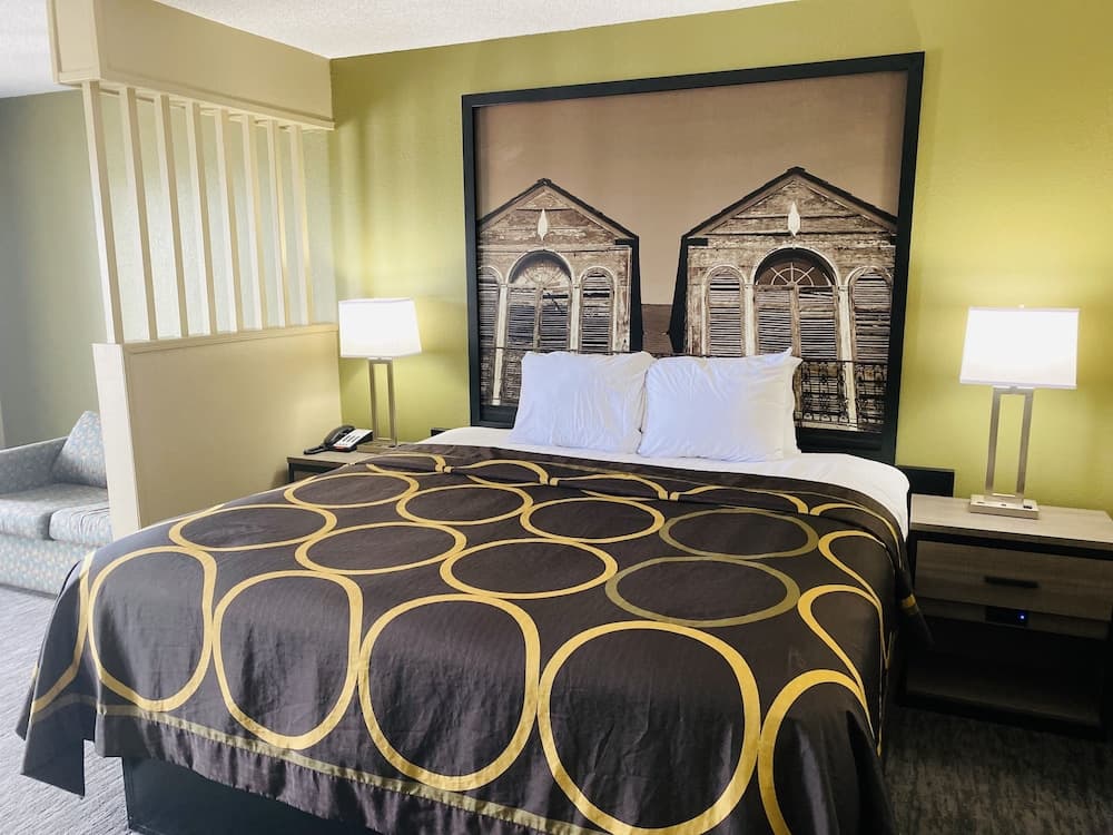 Super 8 by Wyndham New Iberia