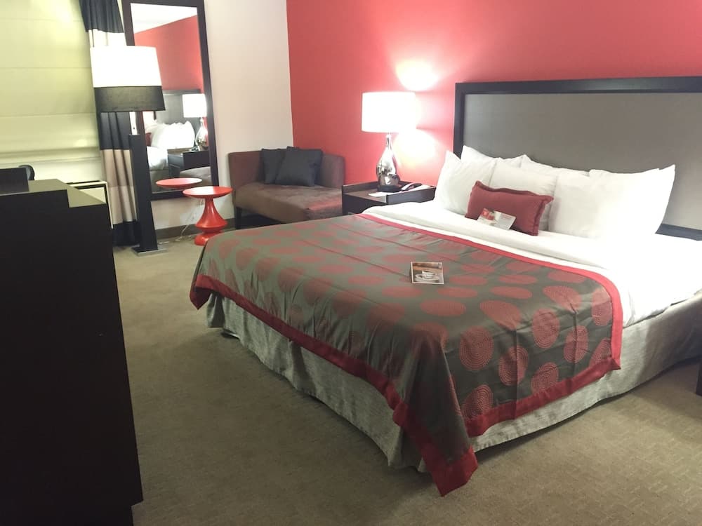 Ramada by Wyndham Marquette