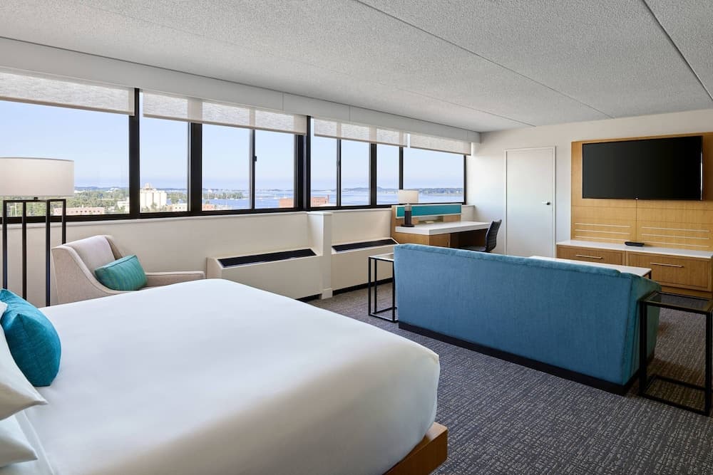 Delta Hotels by Marriott Muskegon Convention Center