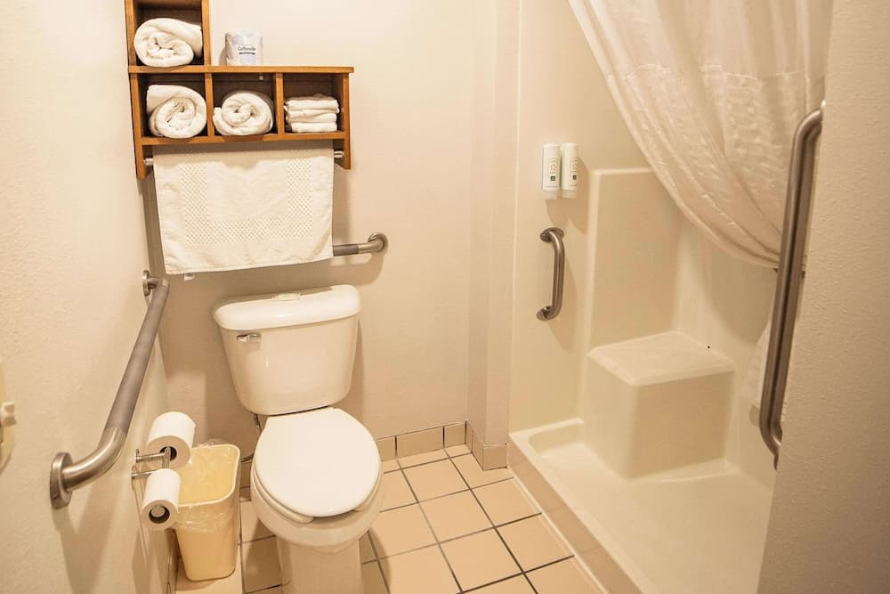 Quality Inn & Suites Watertown near Prairie Lakes Ice Arena