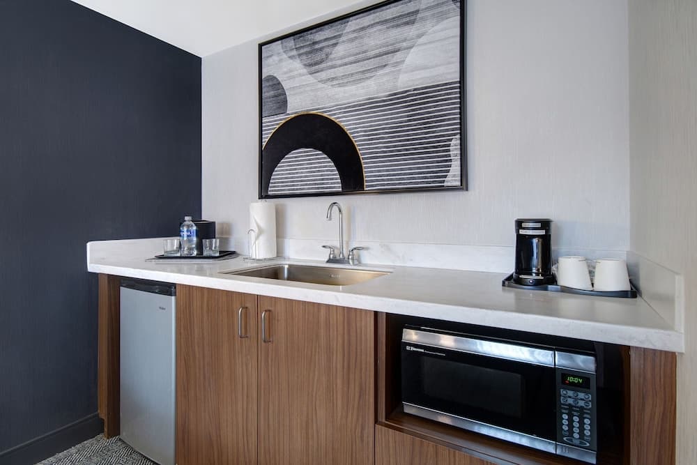 Courtyard by Marriott State College