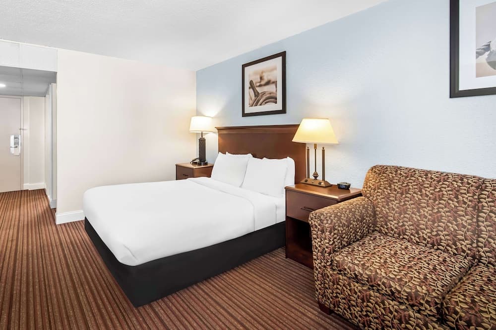 Best Western Merry Manor Inn