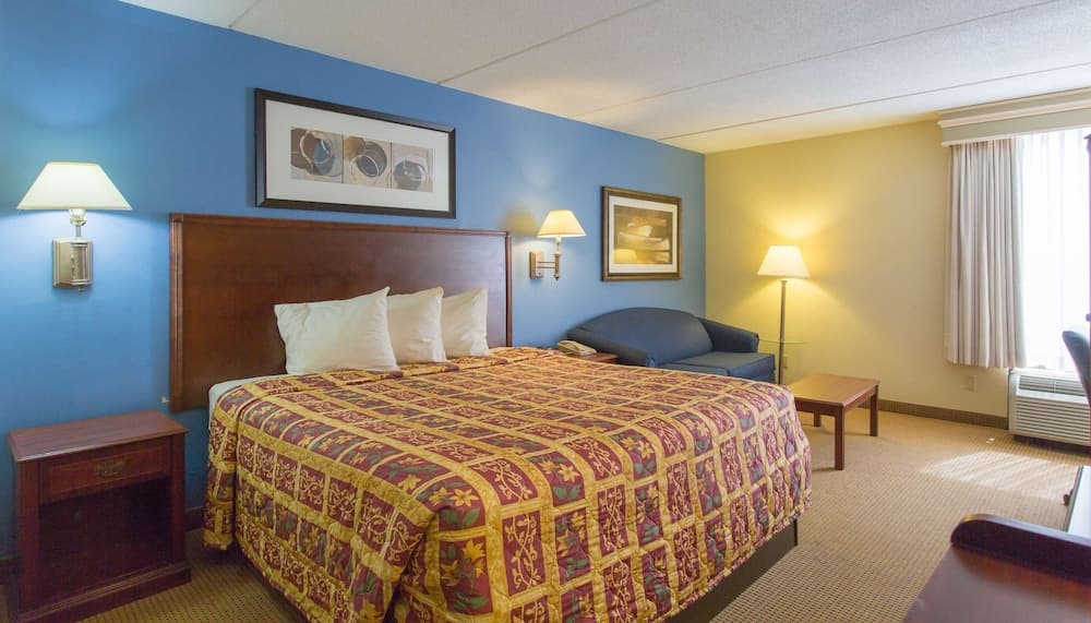 Studios and Suites 4 Less Western Branch