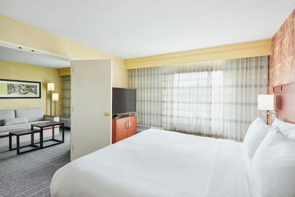 Courtyard by Marriott Des Moines West Clive