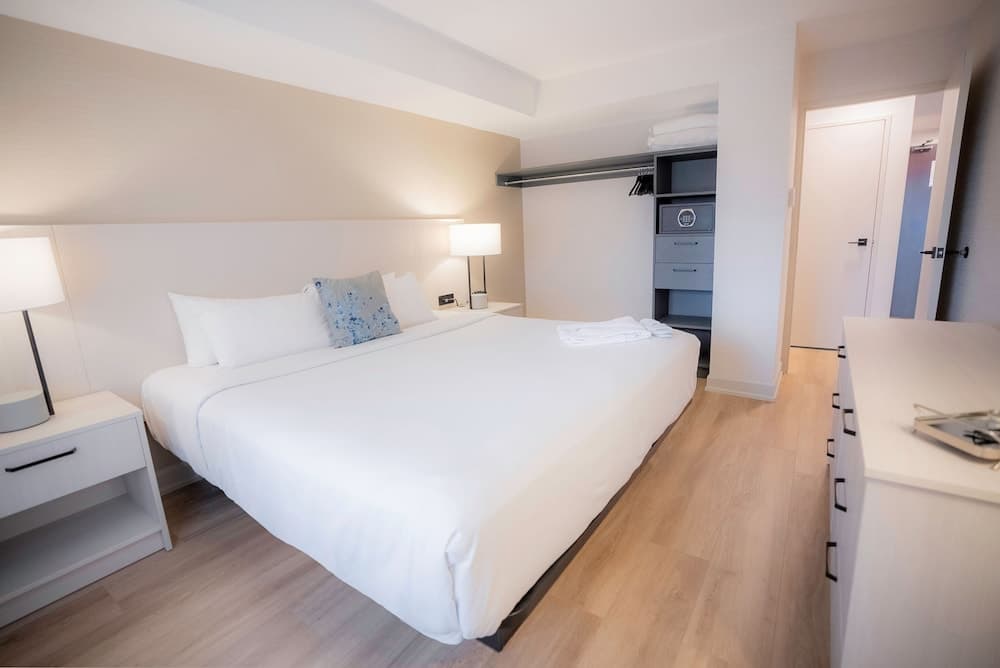 Les Suites Hotel Ottawa