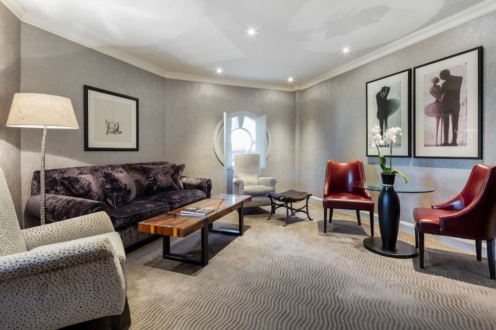 Radisson Blu Hotel, London Leicester Square