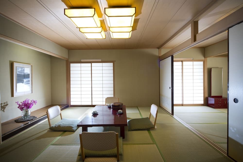 ANA Crowne Plaza Kyoto by IHG