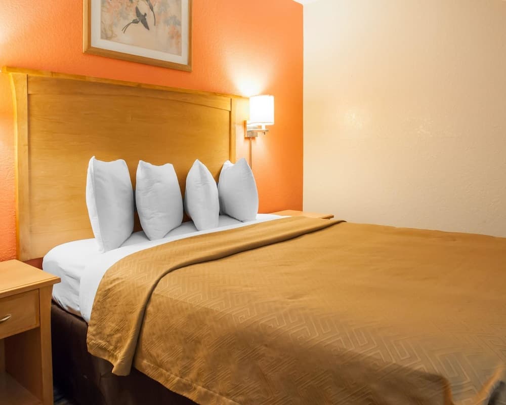 Econo Lodge Kansas City Downtown North