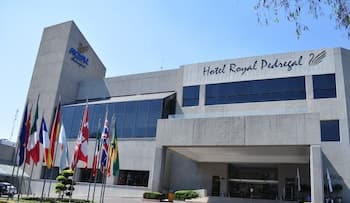 Royal Pedregal Hotel