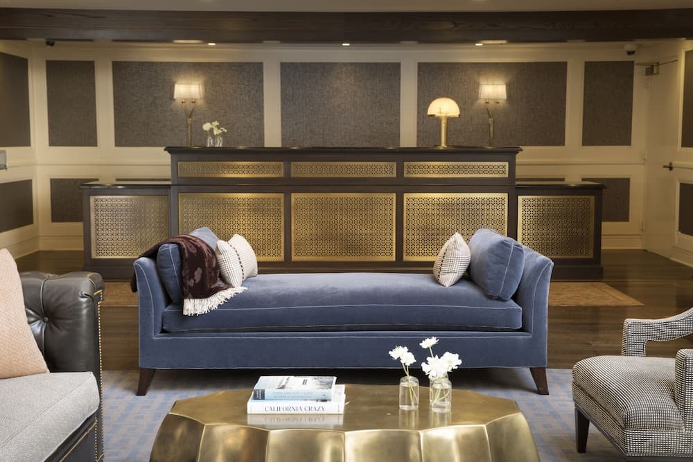 The Stanford Park Hotel