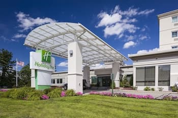 Holiday Inn Salem - I-93 at Exit 2, an IHG Hotel