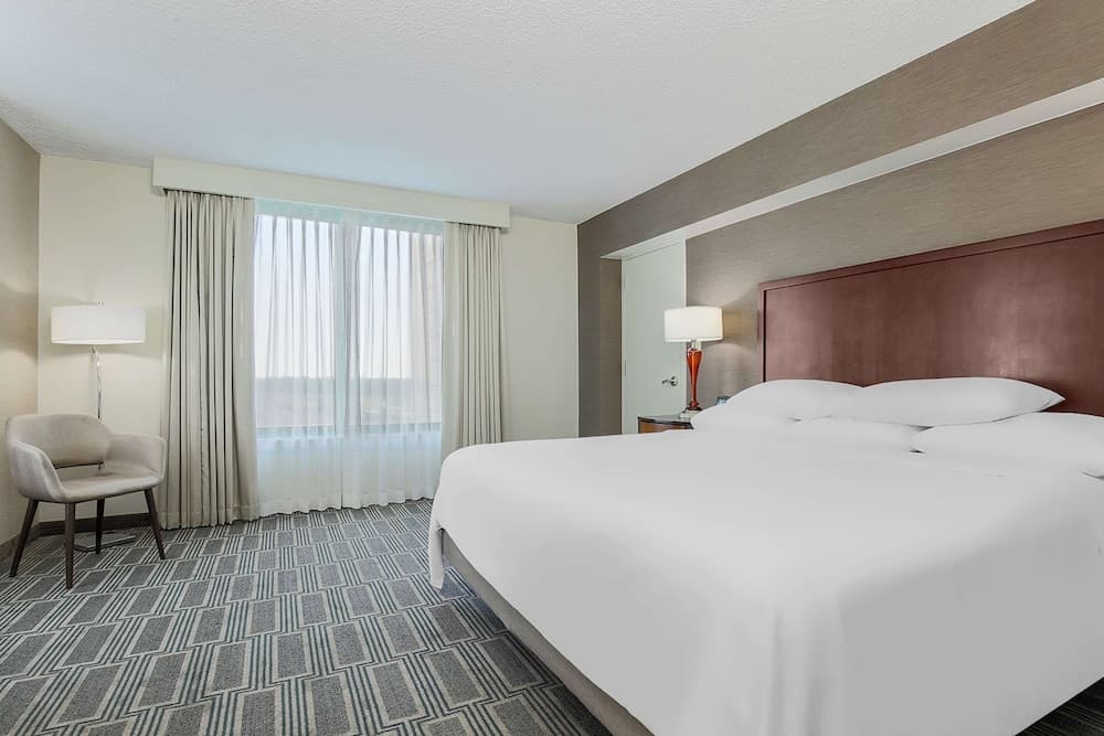 Embassy Suites by Hilton Chicago Lombard Oak Brook