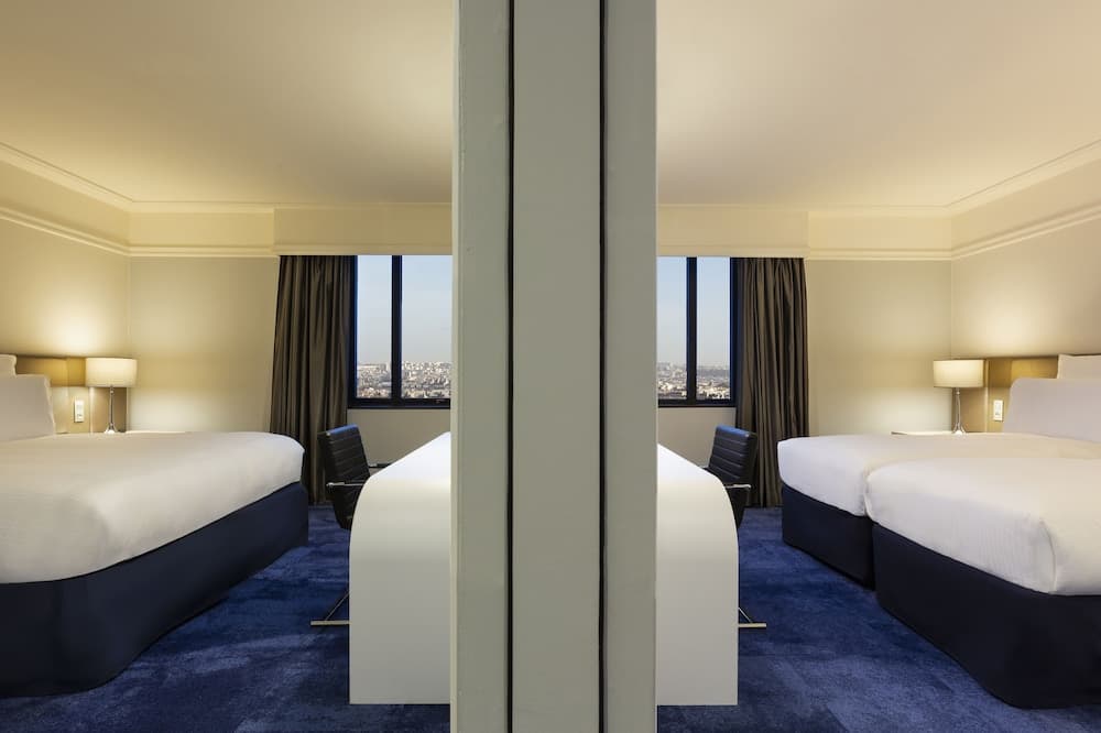 Pullman Paris Montparnasse Hotel