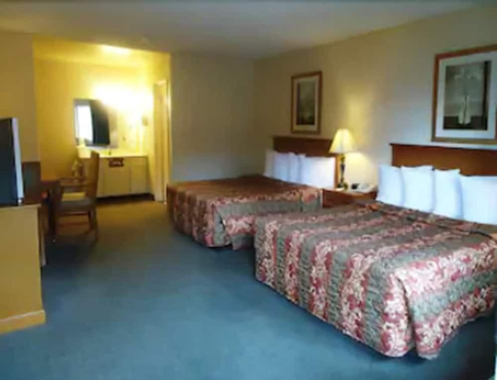 Travelodge by Wyndham Hemet CA