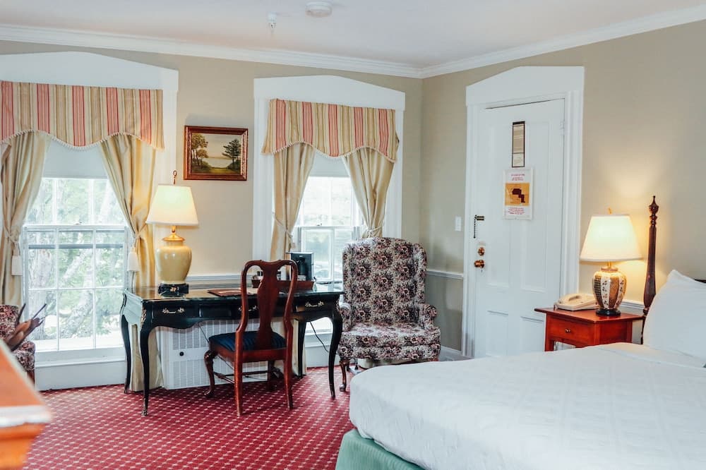 Concord's Colonial Inn