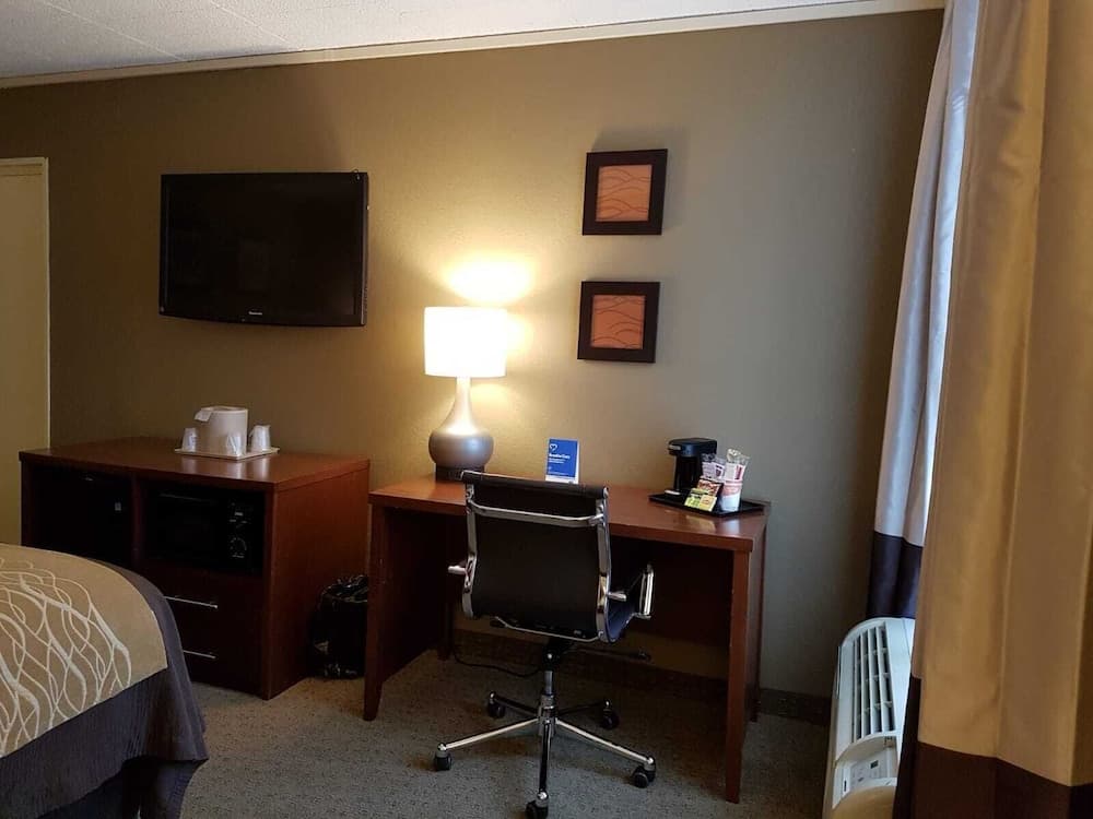 Comfort Inn Wethersfield - Hartford