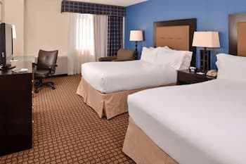 Ramada Plaza by Wyndham Sheridan Hotel & Convention Center