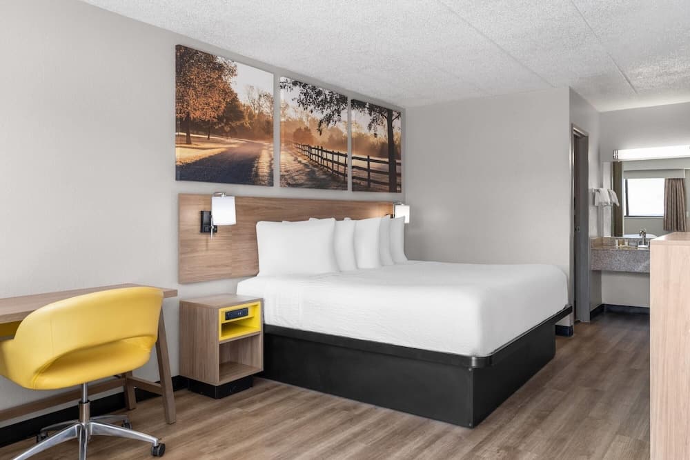 Days Inn by Wyndham Cloverdale Greencastle