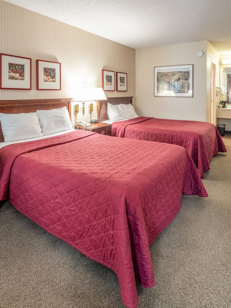 University Place Hotel & Conference Center