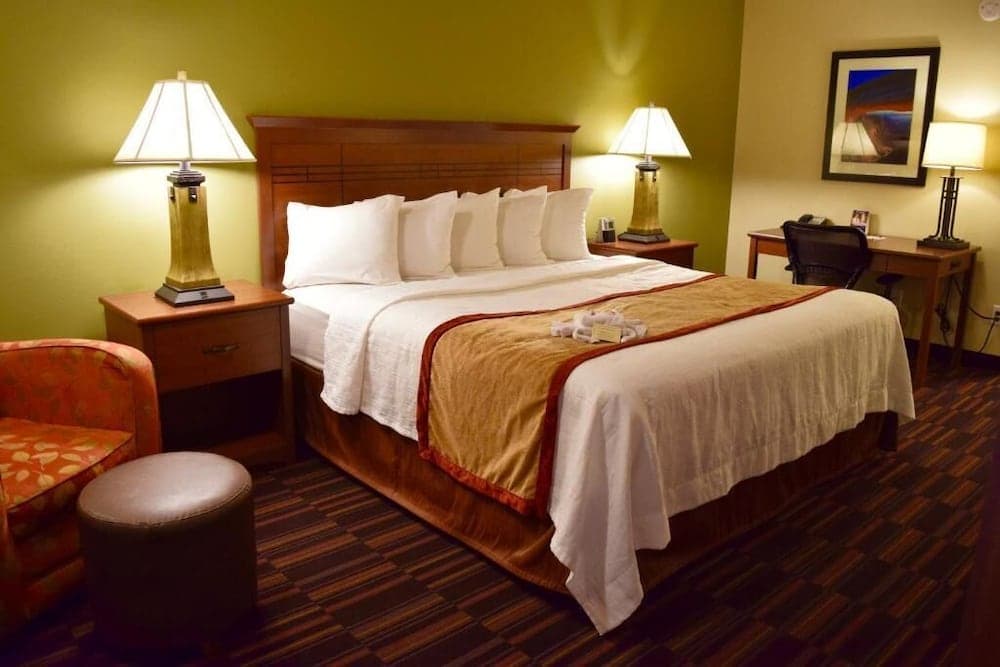 Best Western Town & Country Inn