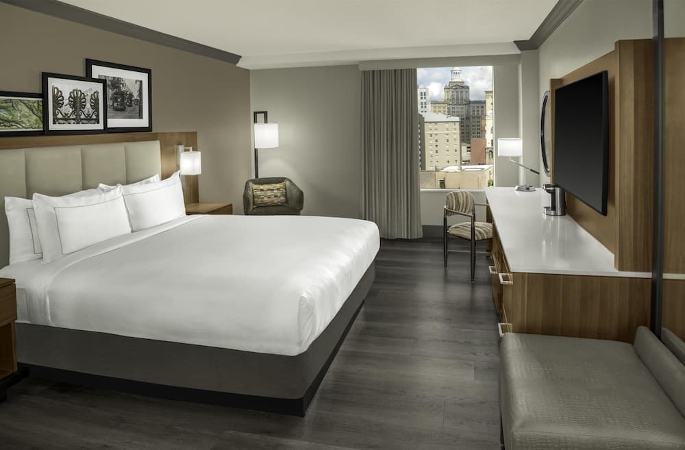 DoubleTree by Hilton New Orleans