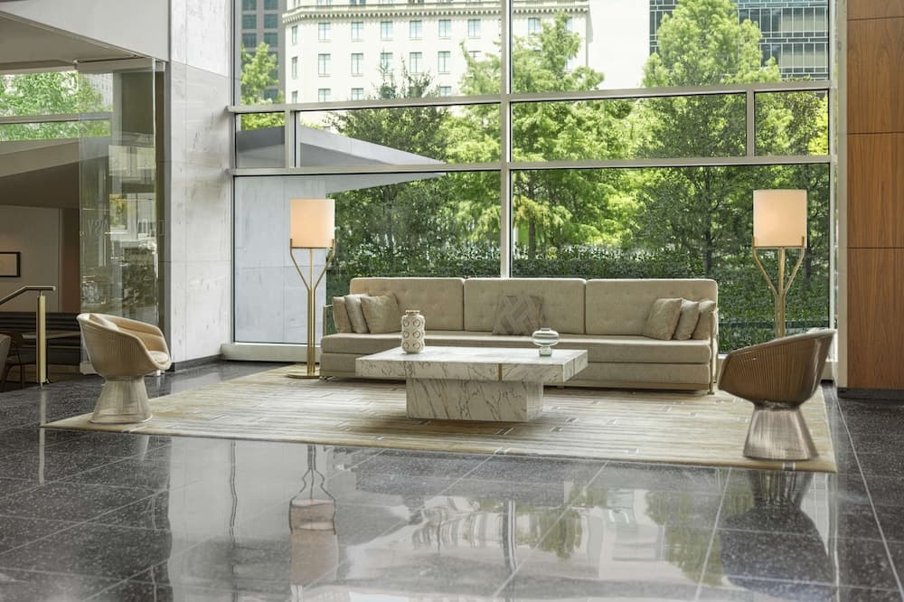 The Statler Dallas Curio Collection By Hilton