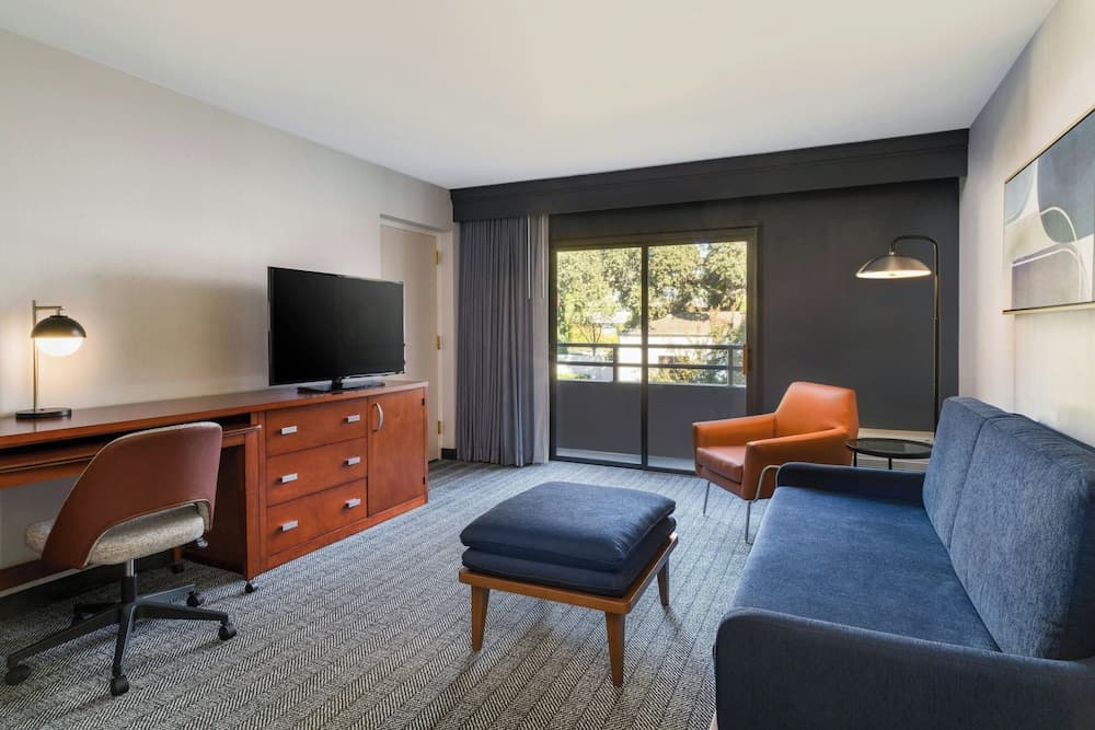 Courtyard by Marriott Sacramento Airport Natomas