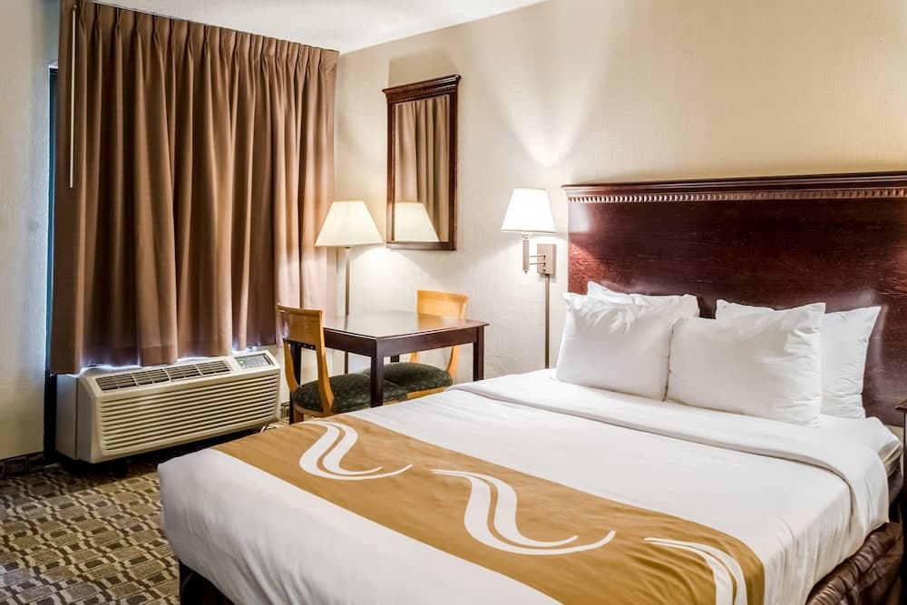 Quality Inn Moss Point - Pascagoula