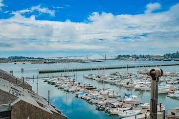 Embarcadero Resort Hotel & Marina