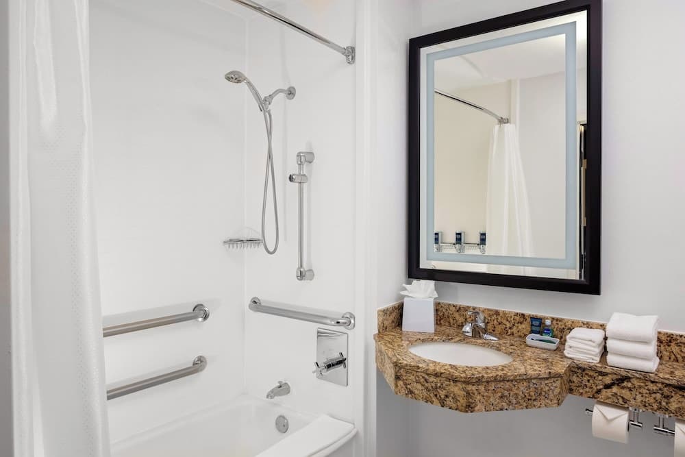 Four Points by Sheraton Memphis East