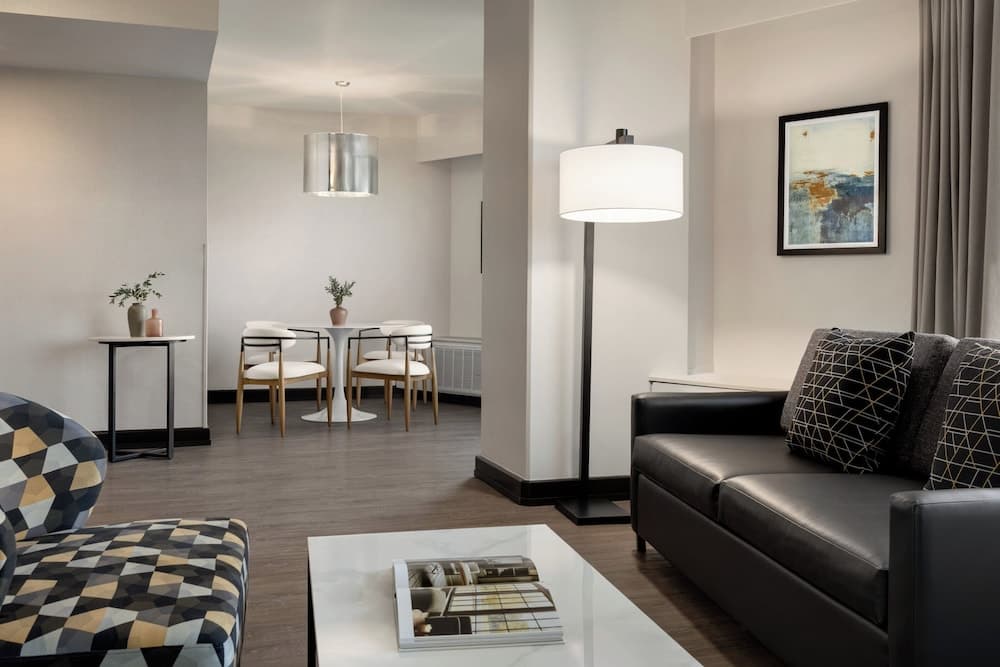 Crowne Plaza Seattle - Downtown by IHG