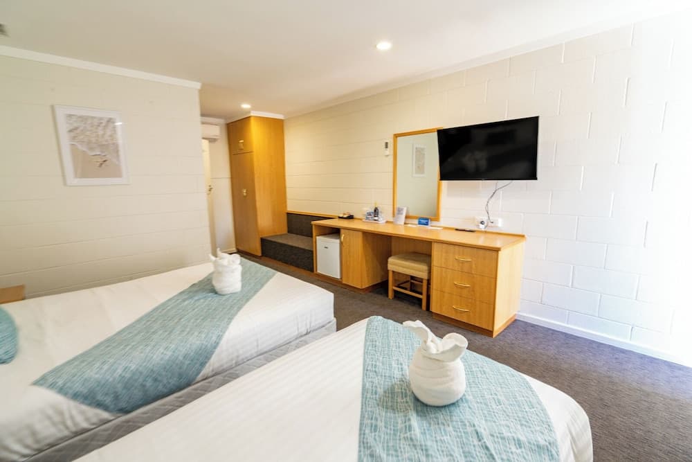 Hospitality Esperance, SureStay Collection by Best Western