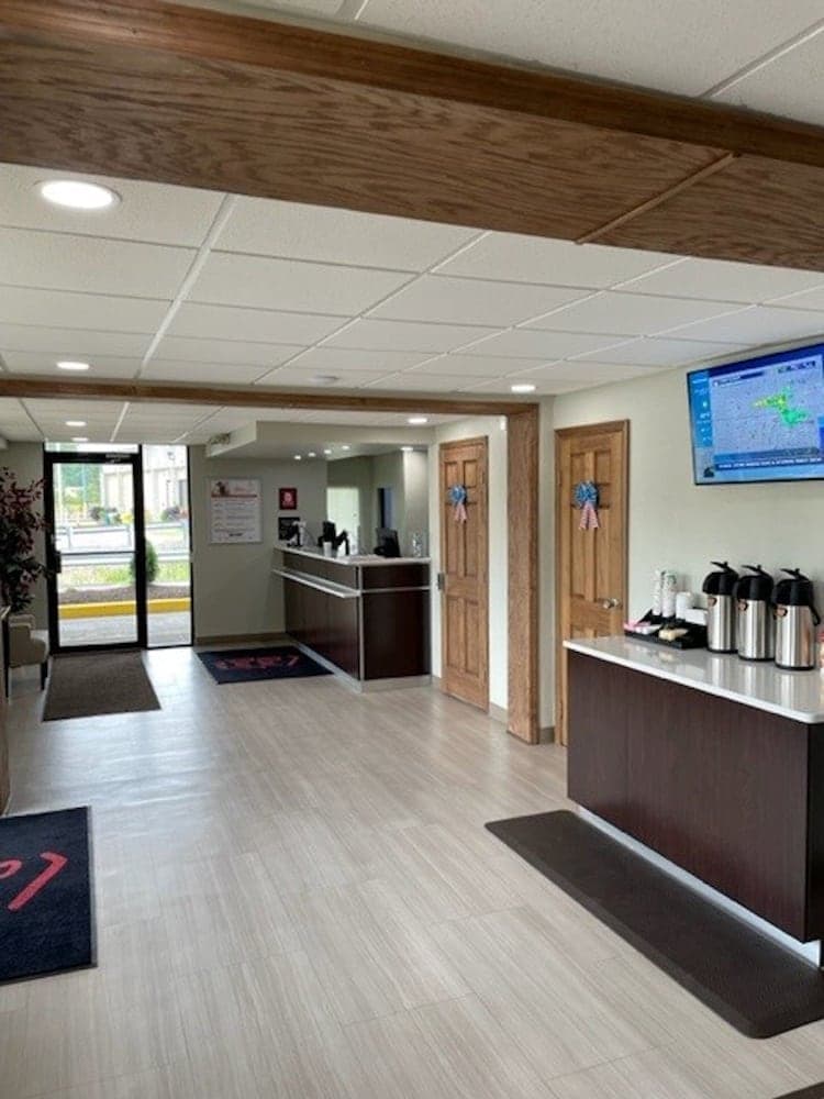 Red Roof Inn Somerset, PA