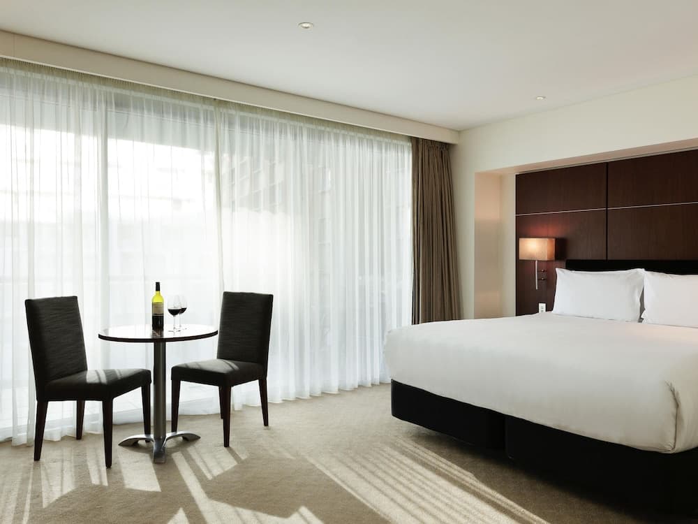 Pullman Auckland Hotel & Apartments