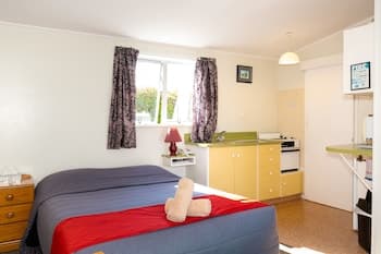 Sundowner Spanish Lady Motel