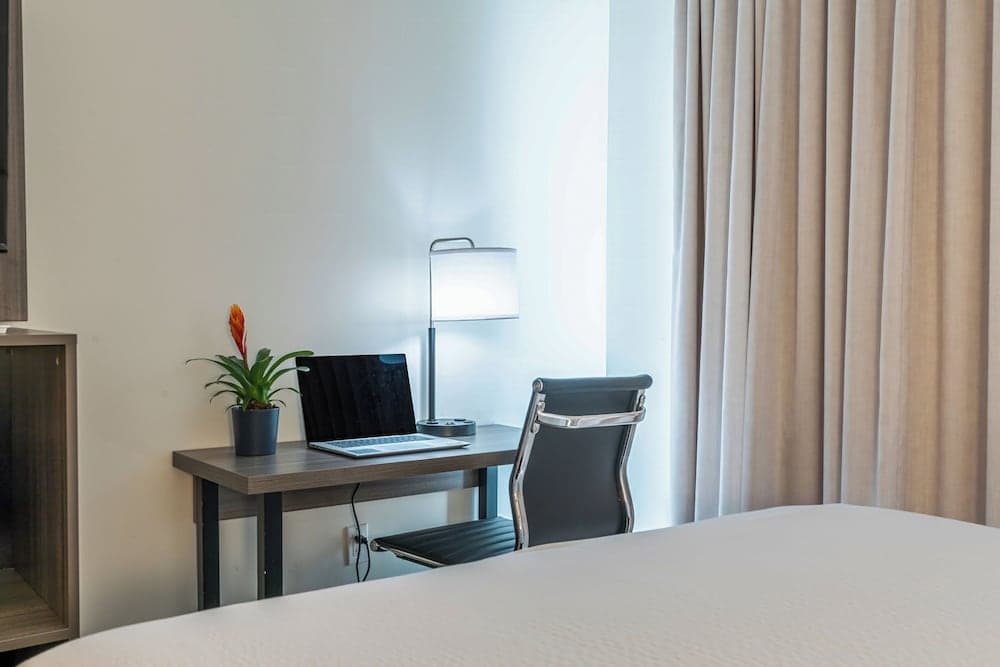 Ramada by Wyndham Kingston