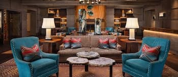 Little America Flagstaff