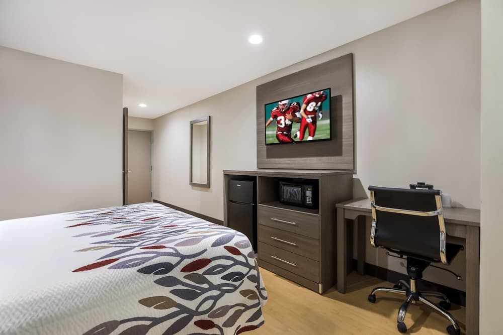 Red Roof Inn Sulphur