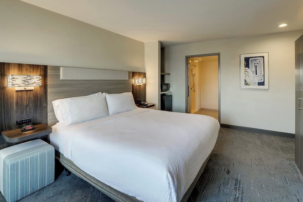 Holiday Inn Express Hotel & Suites Branson 76 Central by IHG