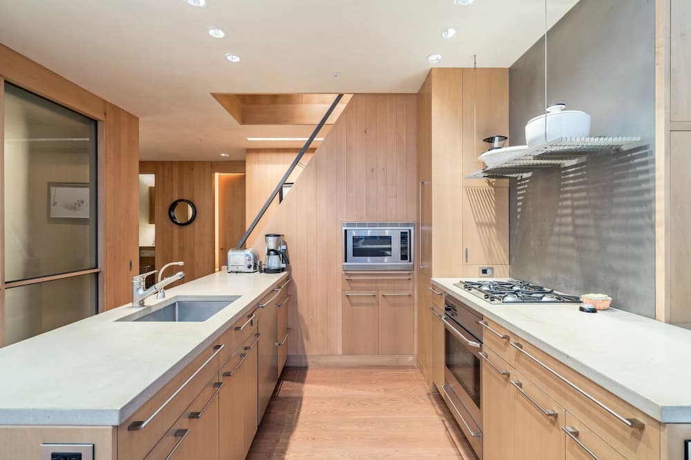 Camel's Garden Hotel