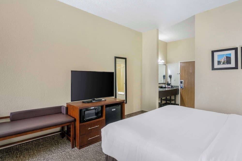 Comfort Inn & Suites La Grange - Louisville Area